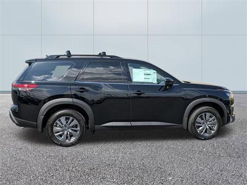 2025 Nissan Pathfinder SV FWD