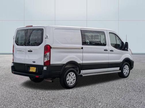 Oxford White 2025 Ford Transit-250 Base