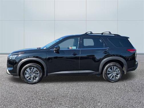 2025 Nissan Pathfinder SV FWD