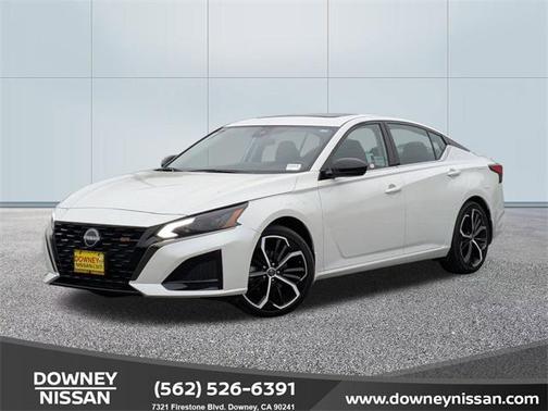 2023 Nissan Altima SR FWD