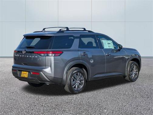 2025 Nissan Pathfinder SV FWD