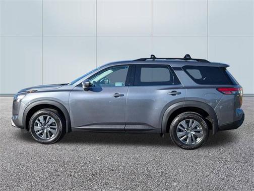 2025 Nissan Pathfinder SV FWD