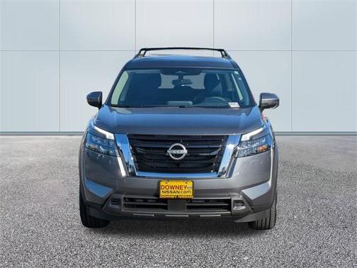 2025 Nissan Pathfinder SV FWD