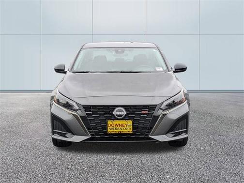 2025 Nissan Altima SR FWD