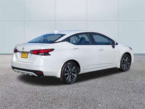 2025 Nissan Versa 1.6 SV