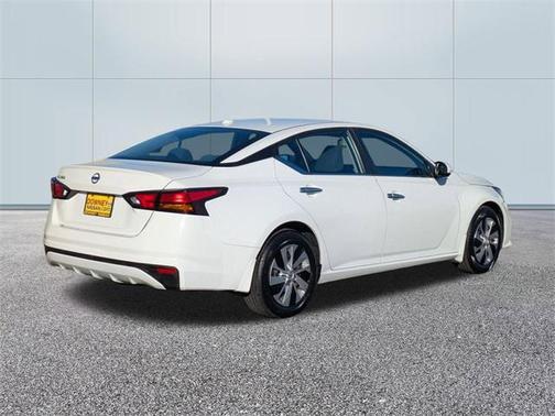 2020 Nissan Altima S FWD