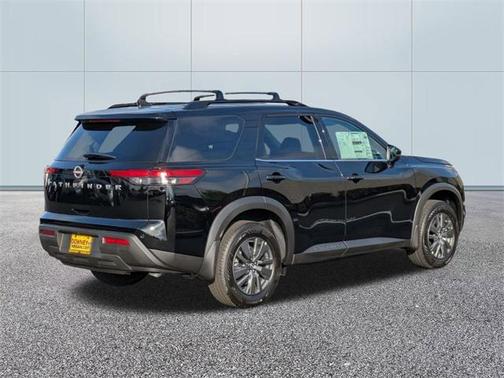 2025 Nissan Pathfinder SV FWD