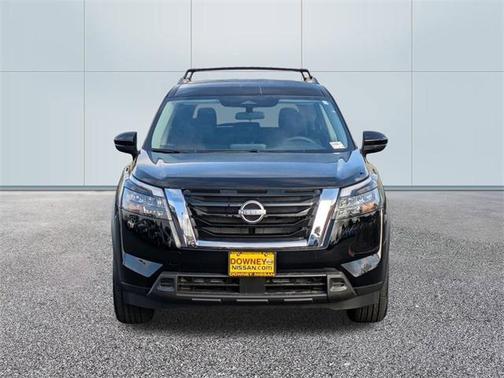 2025 Nissan Pathfinder SV FWD