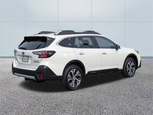 2022 Subaru Outback Touring XT