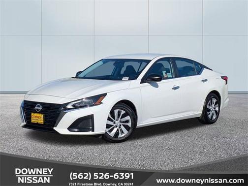 2025 Nissan Altima S FWD