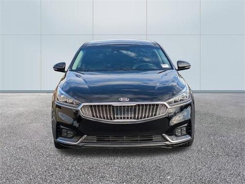 2019 Kia Cadenza Technology