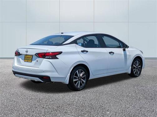 2025 Nissan Versa 1.6 S