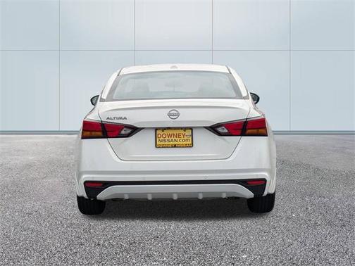 2025 Nissan Altima S FWD