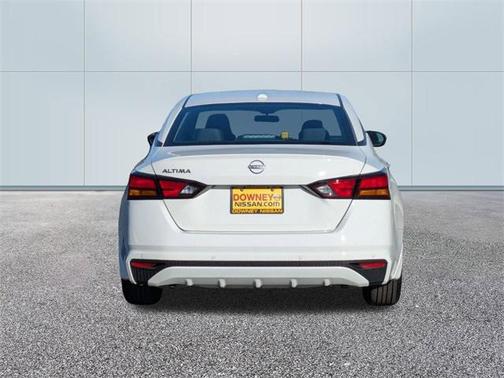 2025 Nissan Altima S FWD