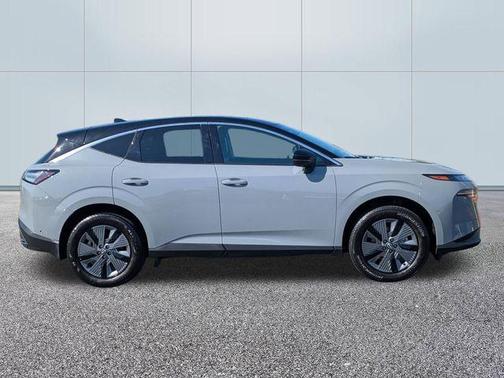 Boulder Gray Pearl/Super Black 2025 Nissan Murano SL