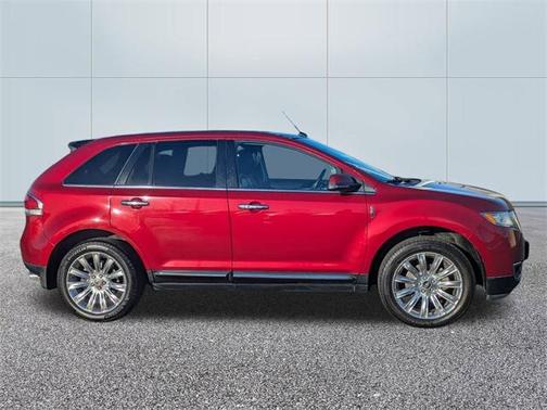 2013 Lincoln MKX Base