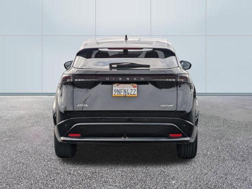 Black Diamond Pearl 2024 Nissan ARIYA VENTURE+
