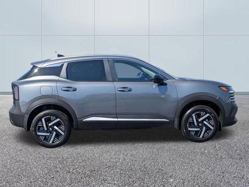 Gun Metallic 2026 Nissan Kicks SV