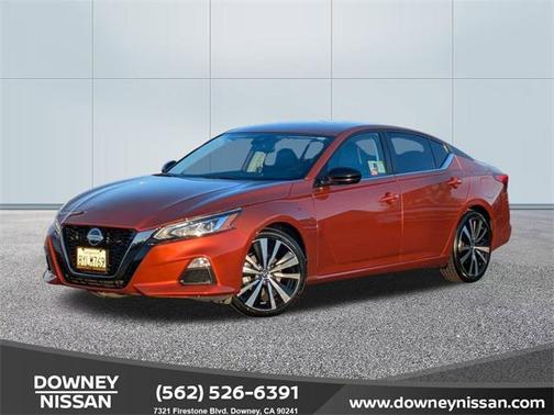 2022 Nissan Altima SR FWD