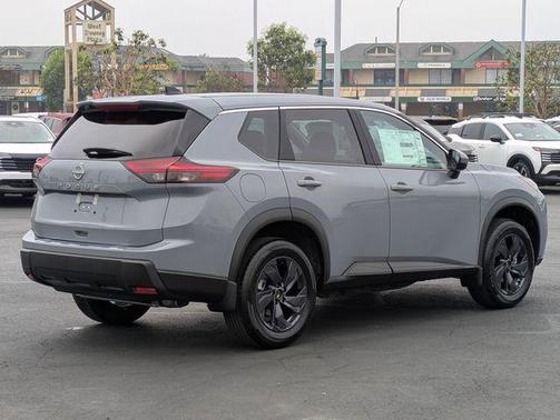Boulder Gray Pearl 2026 Nissan Rogue SV