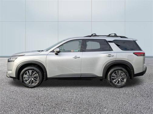 2025 Nissan Pathfinder SV FWD