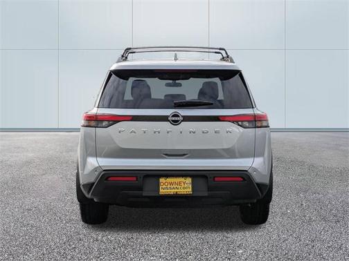 2025 Nissan Pathfinder SV FWD