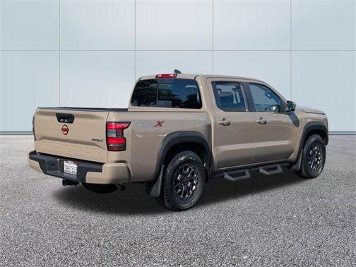 2023 Nissan Frontier PRO-X