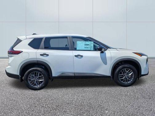 Glacier White 2026 Nissan Rogue S