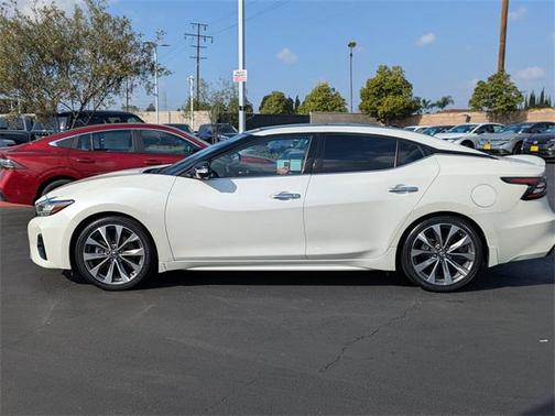 2023 Nissan Maxima 3.5 Platinum