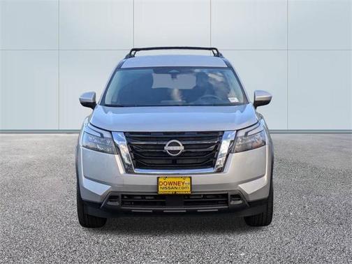 2025 Nissan Pathfinder SV FWD