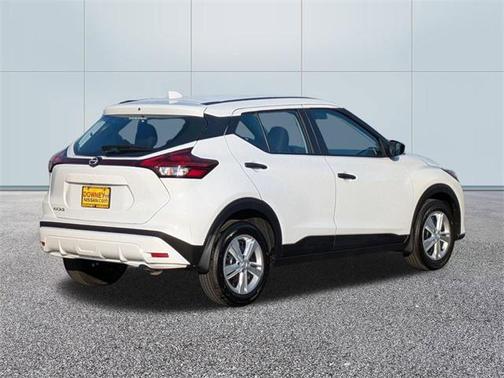 2025 Nissan Kicks S