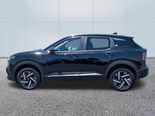 Super Black 2026 Nissan Kicks SV