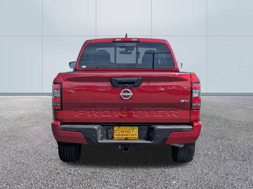 Cardinal Red Metallic Tricoat 2024 Nissan Frontier SV