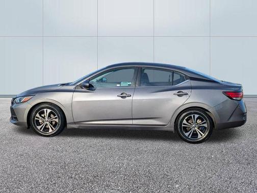 Gun Metallic 2022 Nissan Sentra SV