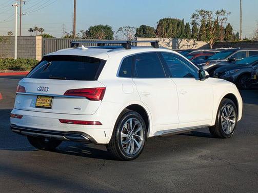 2021 Audi Q5 45 Premium Plus