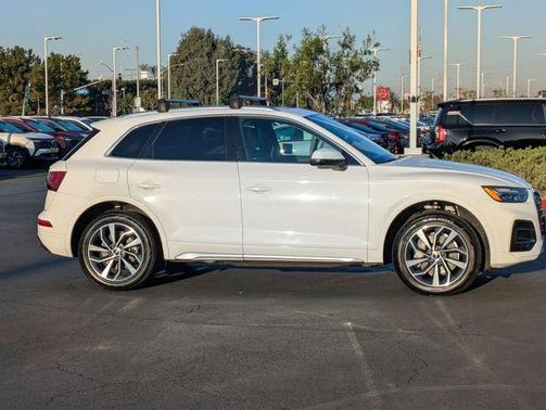 2021 Audi Q5 45 Premium Plus