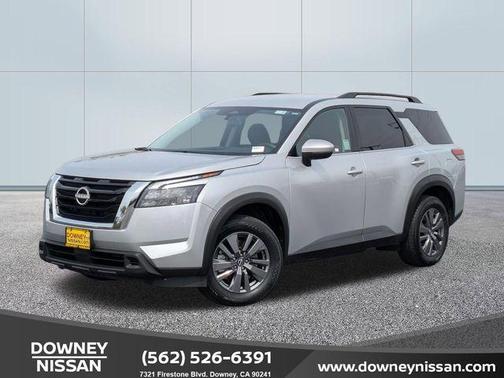 Brilliant Silver Metallic 2025 Nissan Pathfinder SV FWD