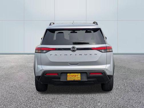 Brilliant Silver Metallic 2025 Nissan Pathfinder SV FWD