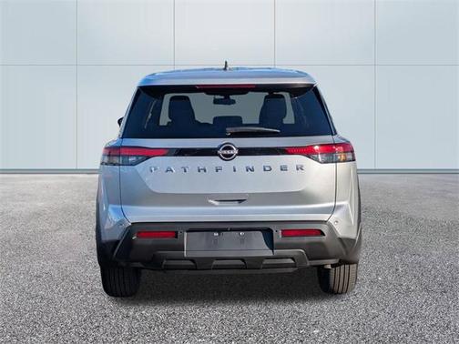 2025 Nissan Pathfinder S FWD