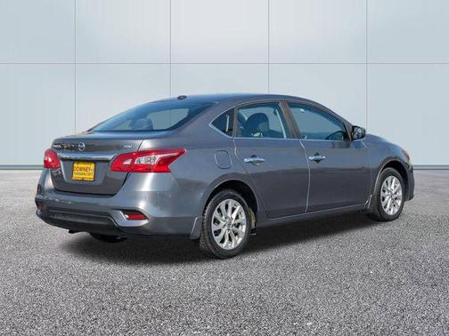 2018 Nissan Sentra SV