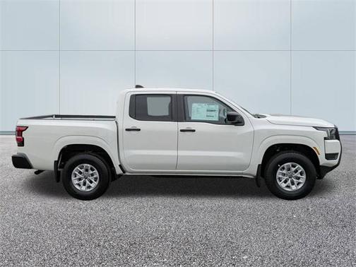 2025 Nissan Frontier S