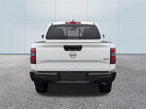 2025 Nissan Frontier S