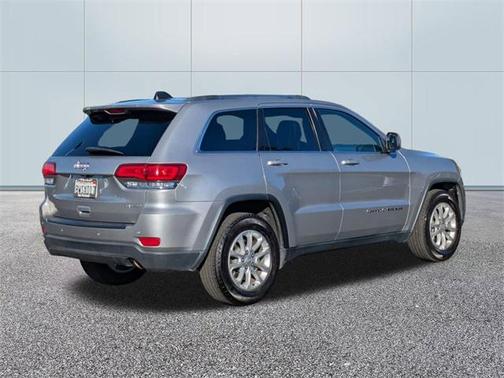 2021 Jeep Grand Cherokee Laredo