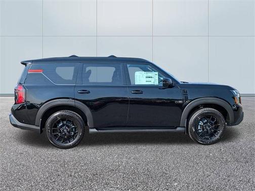 2025 Nissan Armada PRO-4X 4WD