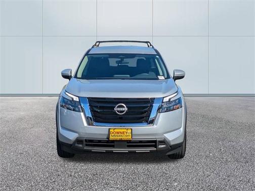 2025 Nissan Pathfinder SV FWD