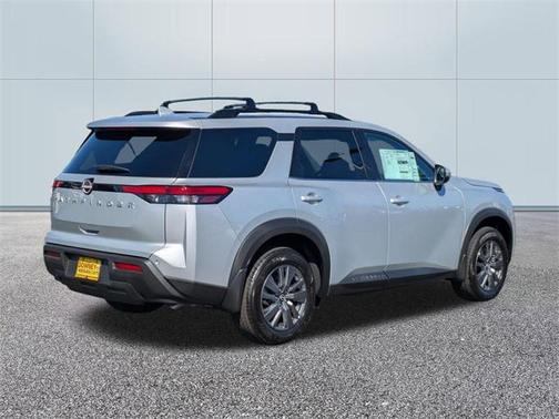 2025 Nissan Pathfinder SV FWD