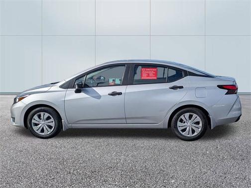2024 Nissan Versa 1.6 S