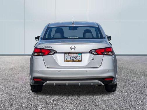 2024 Nissan Versa 1.6 S