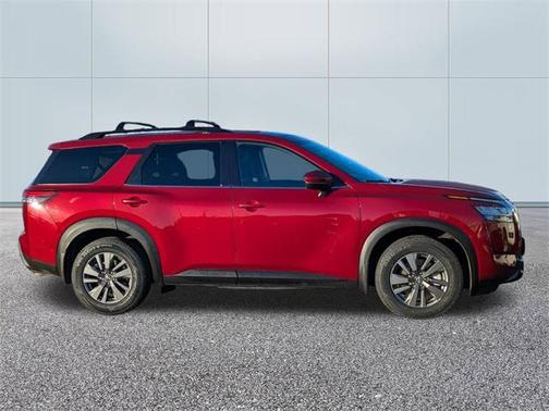 2022 Nissan Pathfinder SV 2WD