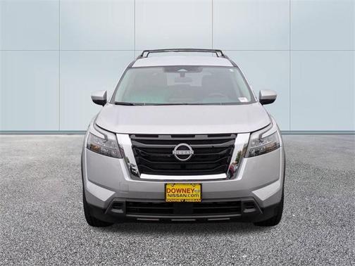 2025 Nissan Pathfinder SV FWD